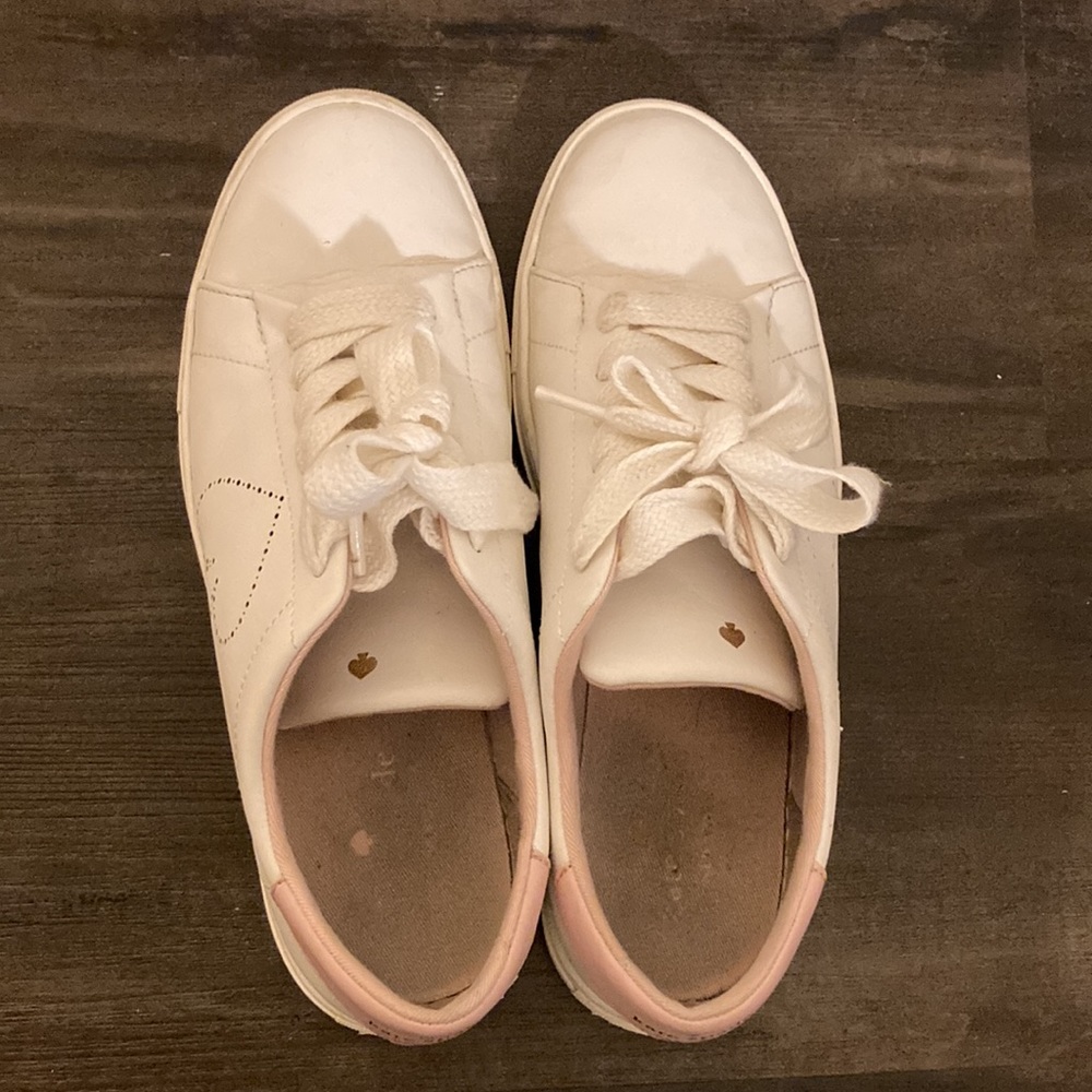 ♠️Kate spade white and pink tennis shoes